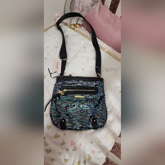 Juicy Couture Handbags - Juicy Couture Large Crossbody Purse NWT